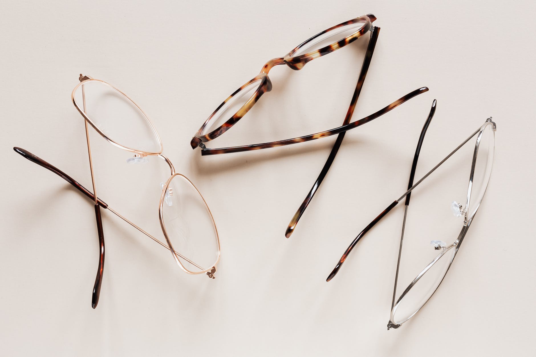 Saiba como escolher armação de óculos